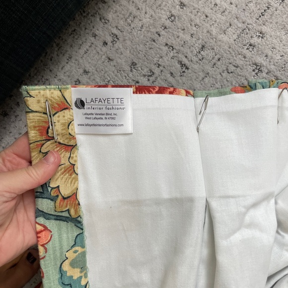 Custom Drapery - Picture 3 of 4